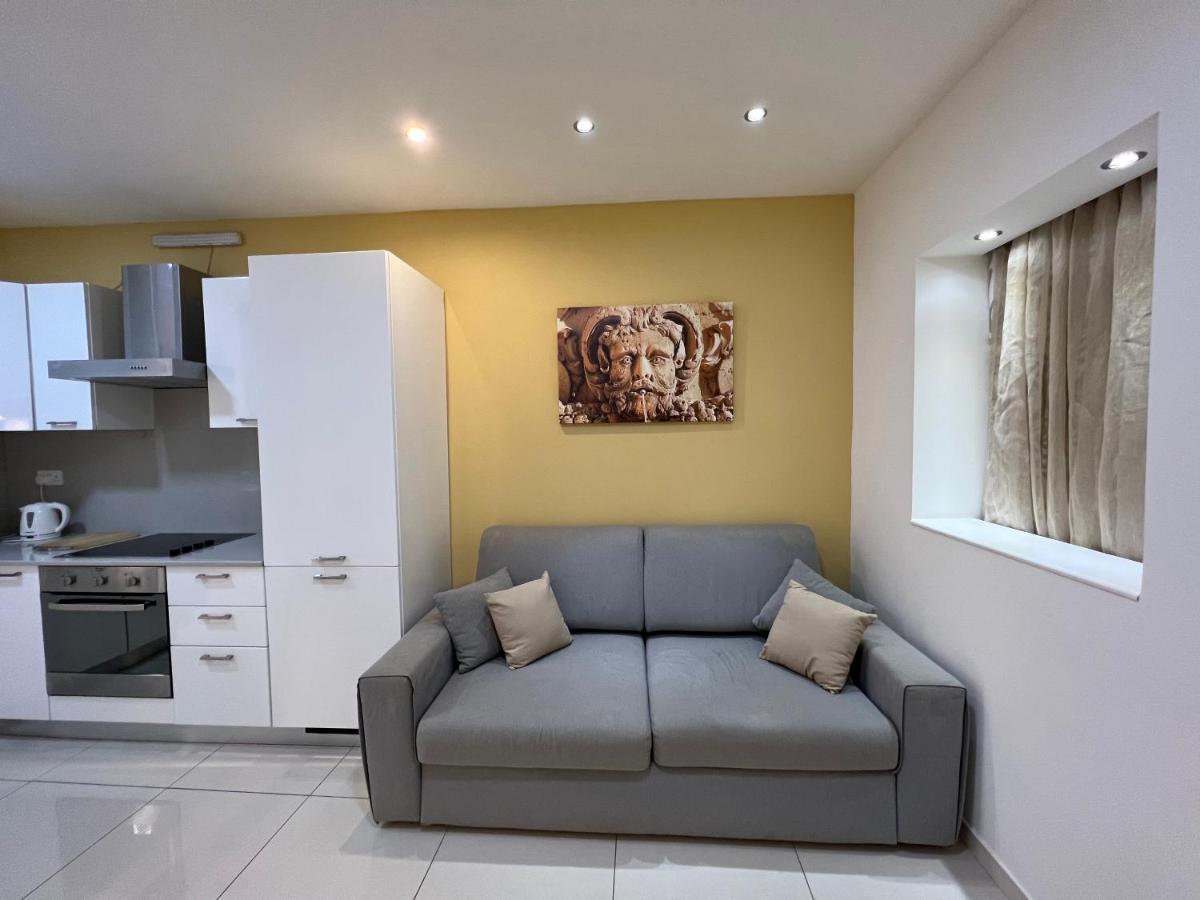 St. Elmo Apartments Валетта Экстерьер фото